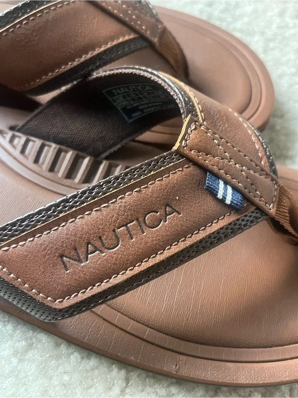 Nautica Brown Leather-Style Men’s Flip Flops Size 7